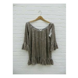 NEW!! Beach Lunch Lounge Size XS Sheetal Velvet Top Off Shoulder 3/4 Sleeve